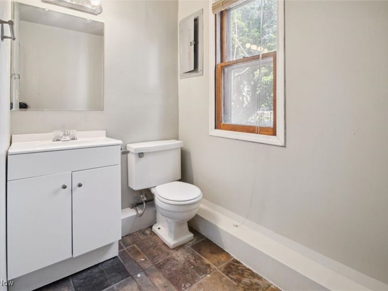 1349 W 87th Street, Cleveland, OH 44102 Photo 10