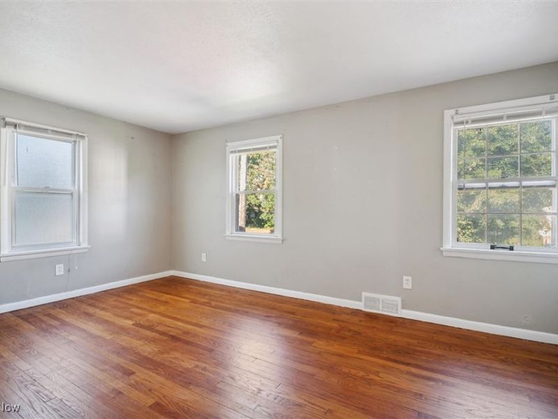 1349 W 87th Street, Cleveland, OH 44102 Photo 12