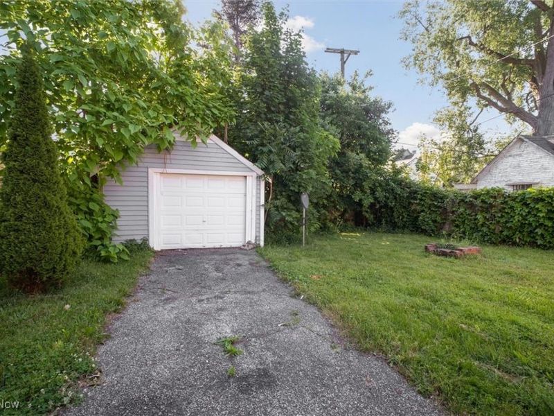 1349 W 87th Street, Cleveland, OH 44102 Photo 19