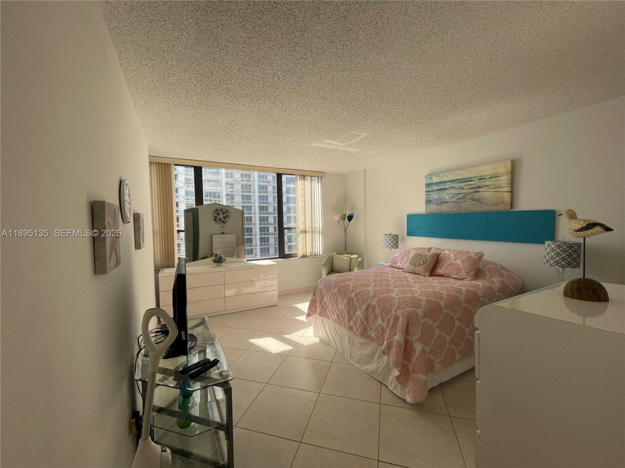 3505 S Ocean Dr, Unit 917, Hollywood, FL 33019 Photo