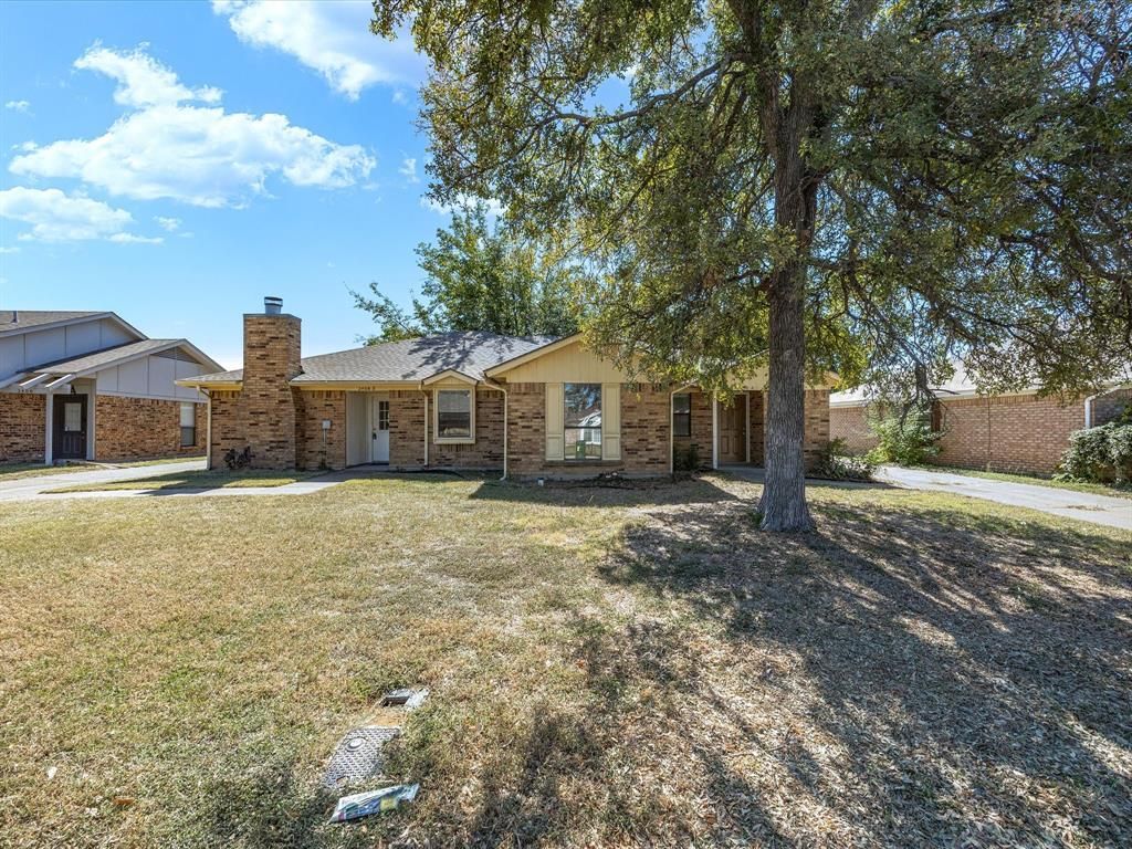 2408 Ventura Drive, Arlington, TX 76015 Main Photo