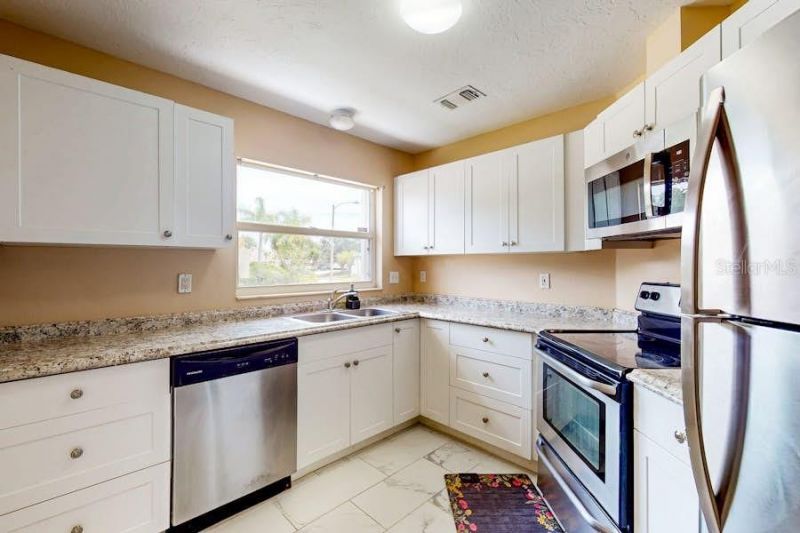 6602 38th Avenue Circle W, Bradenton, FL 34209 Photo