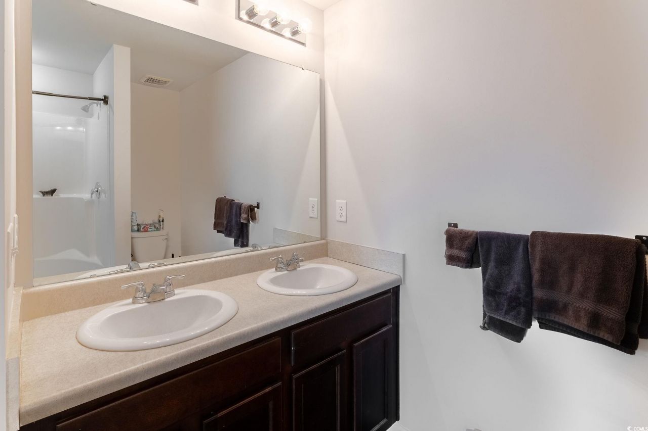 141 Foxford Dr. Photo 10