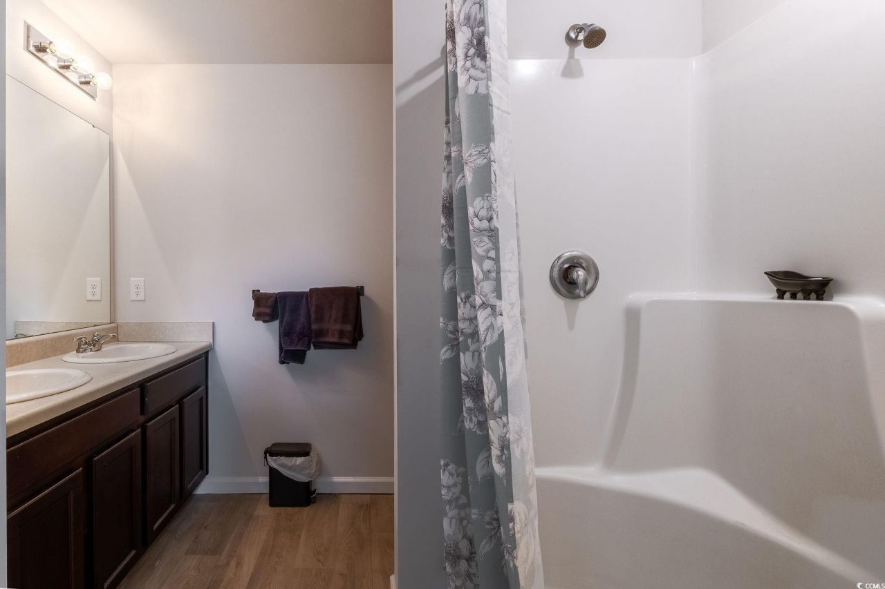 141 Foxford Dr. Photo 11