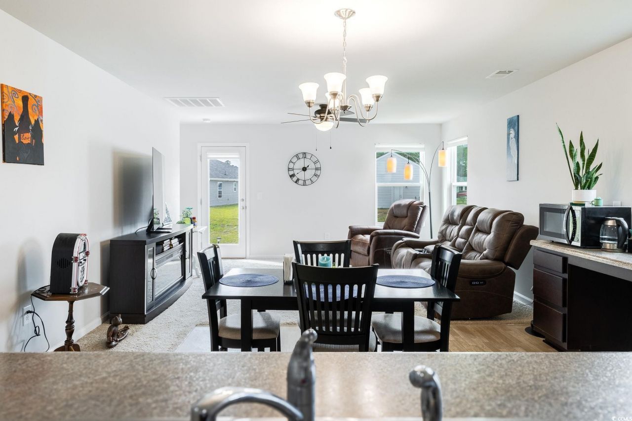 141 Foxford Dr. Photo 5