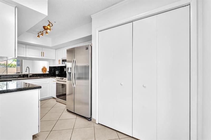 7903 NW 7th Court, Plantation, FL 33324 Photo