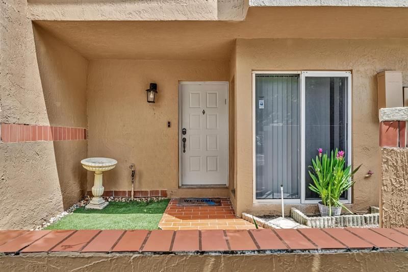 7903 NW 7th Court, Plantation, FL 33324 Photo