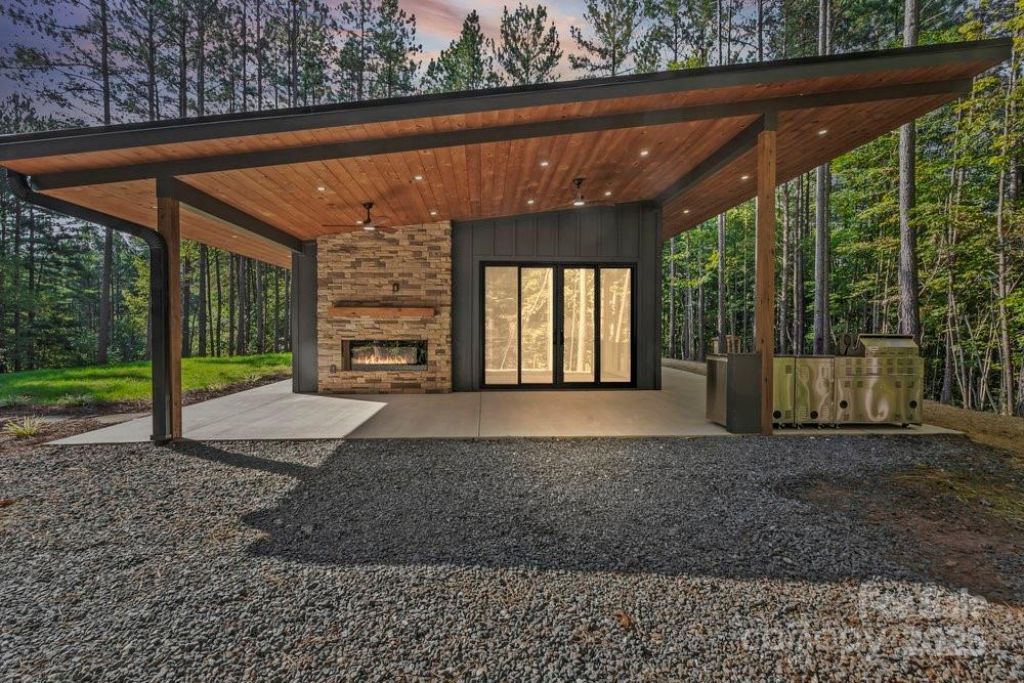 173 Golden Creek Ridge, Union Mills, NC 28167 Main Photo