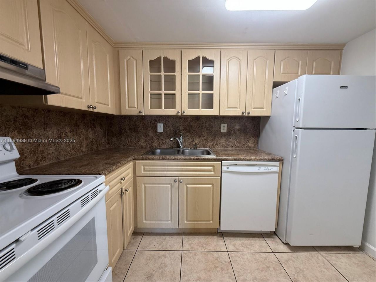 7919 SW 104th St, Unit 105F, Miami, FL 33156 Photo