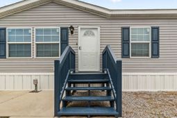 239 Air Stream Dr. photo 4