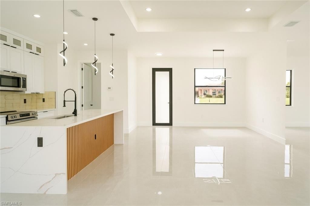 311 Ranier Ave, Lehigh Acres, FL 33974 Photo