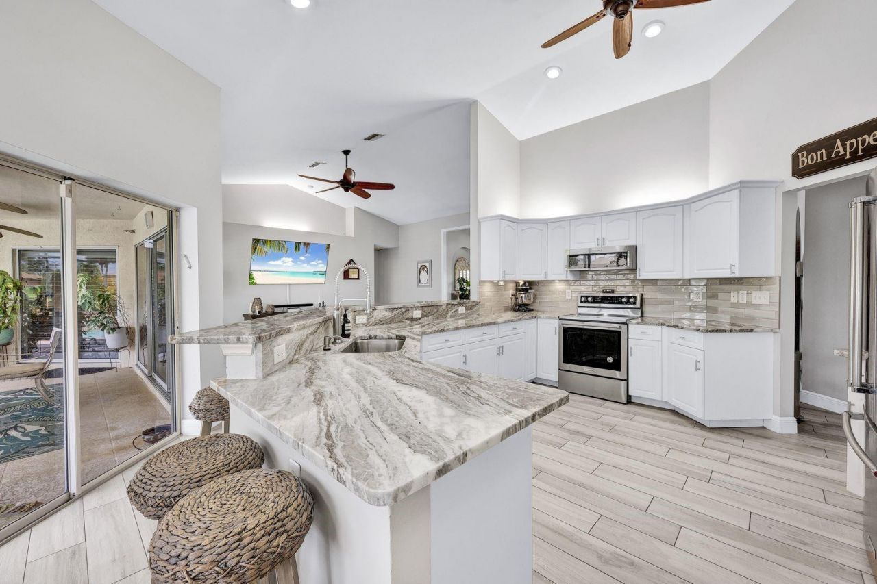 4328 SW 18th Avenue, Cape Coral, FL 33914 Photo