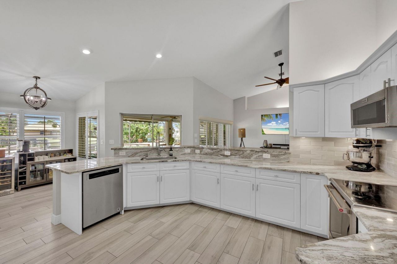 4328 SW 18th Avenue, Cape Coral, FL 33914 Photo