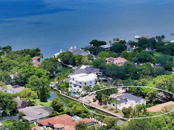 1620 N LODGE DRIVE, SARASOTA, FL 34239