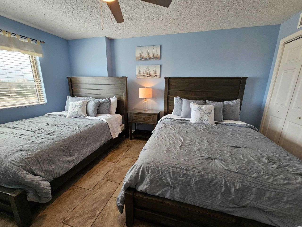 8560 Queensway Blvd. Photo 31