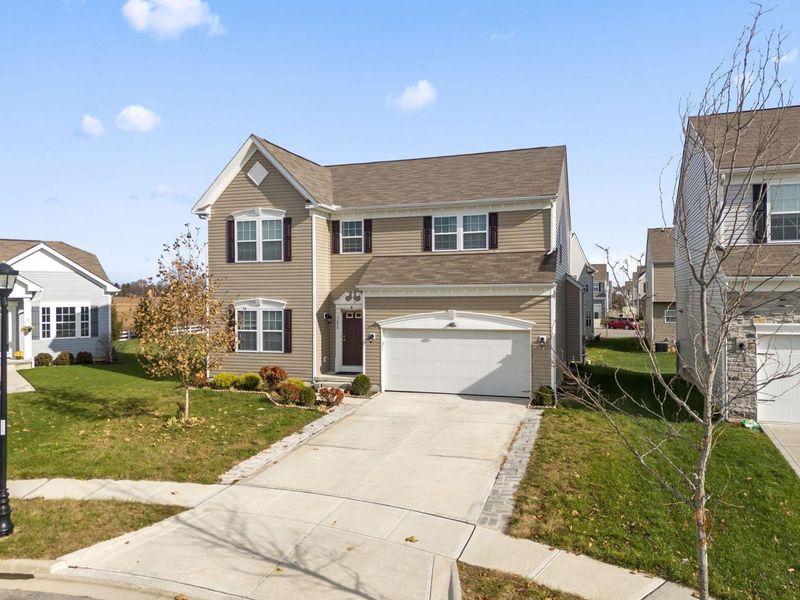 7436 Bullseye Drive, Canal Winchester, OH 43110 Photo 2