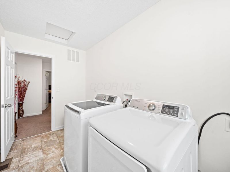 7436 Bullseye Drive, Canal Winchester, OH 43110 Photo 68