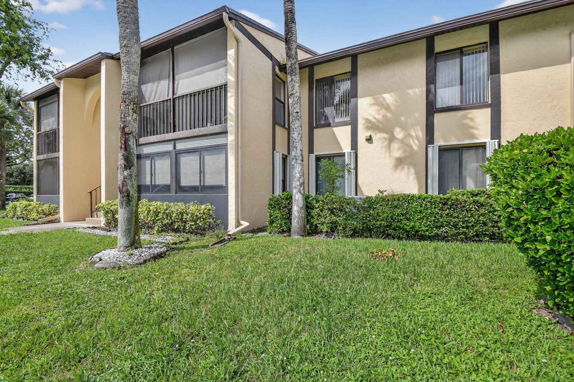 815 Sky Pine Way, Unit B1, Greenacres, FL 33415 Photo
