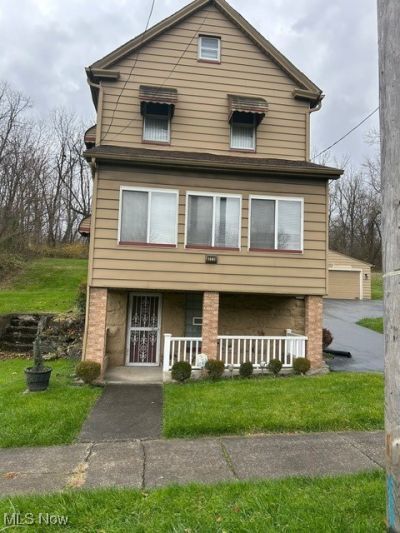 353 Division Street, Youngstown, OH 44509 Main Photo