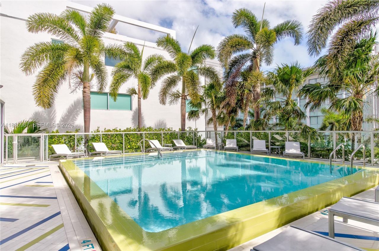 1700 Meridian Ave, Unit 501, Miami Beach, FL 33139 Photo