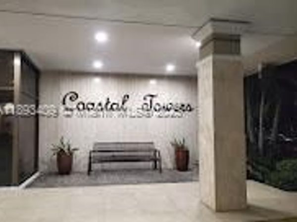 400 Kings Point Dr, Unit 328, Sunny Isles Beach, FL 33160