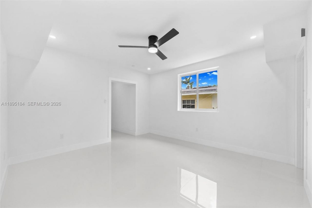 2940 SW 12th St, Miami, FL 33135 Photo