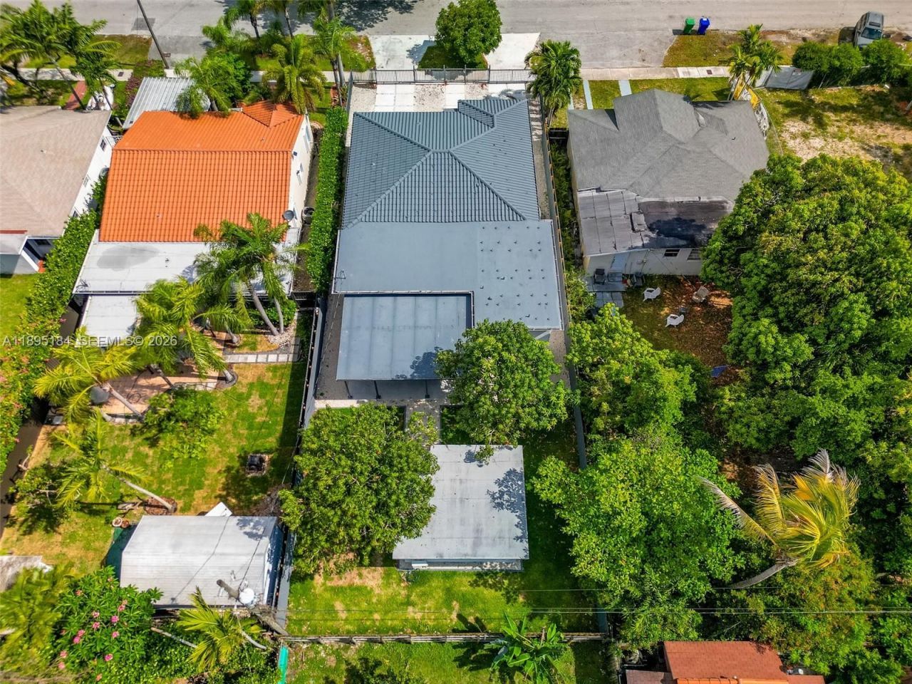 2940 SW 12th St, Miami, FL 33135 Photo