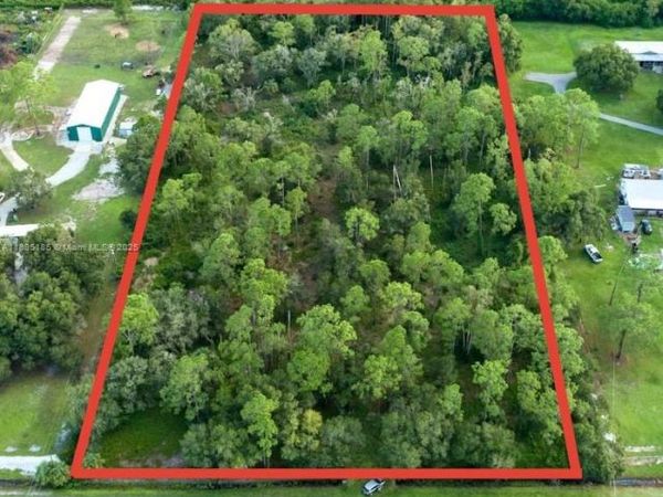 2005 Evans, Labelle, FL 33935