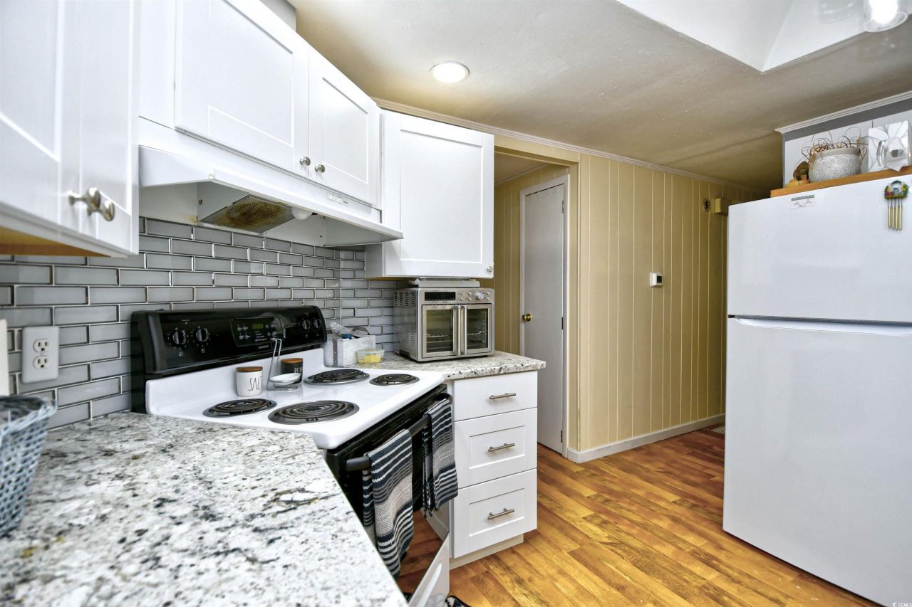 732 Raleigh Trail Photo 12