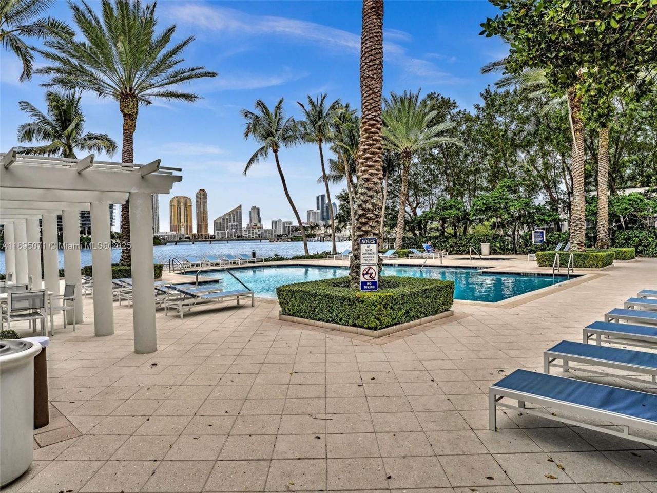 3145 NE 184th St, Unit 5303, Aventura, FL 33160 Photo