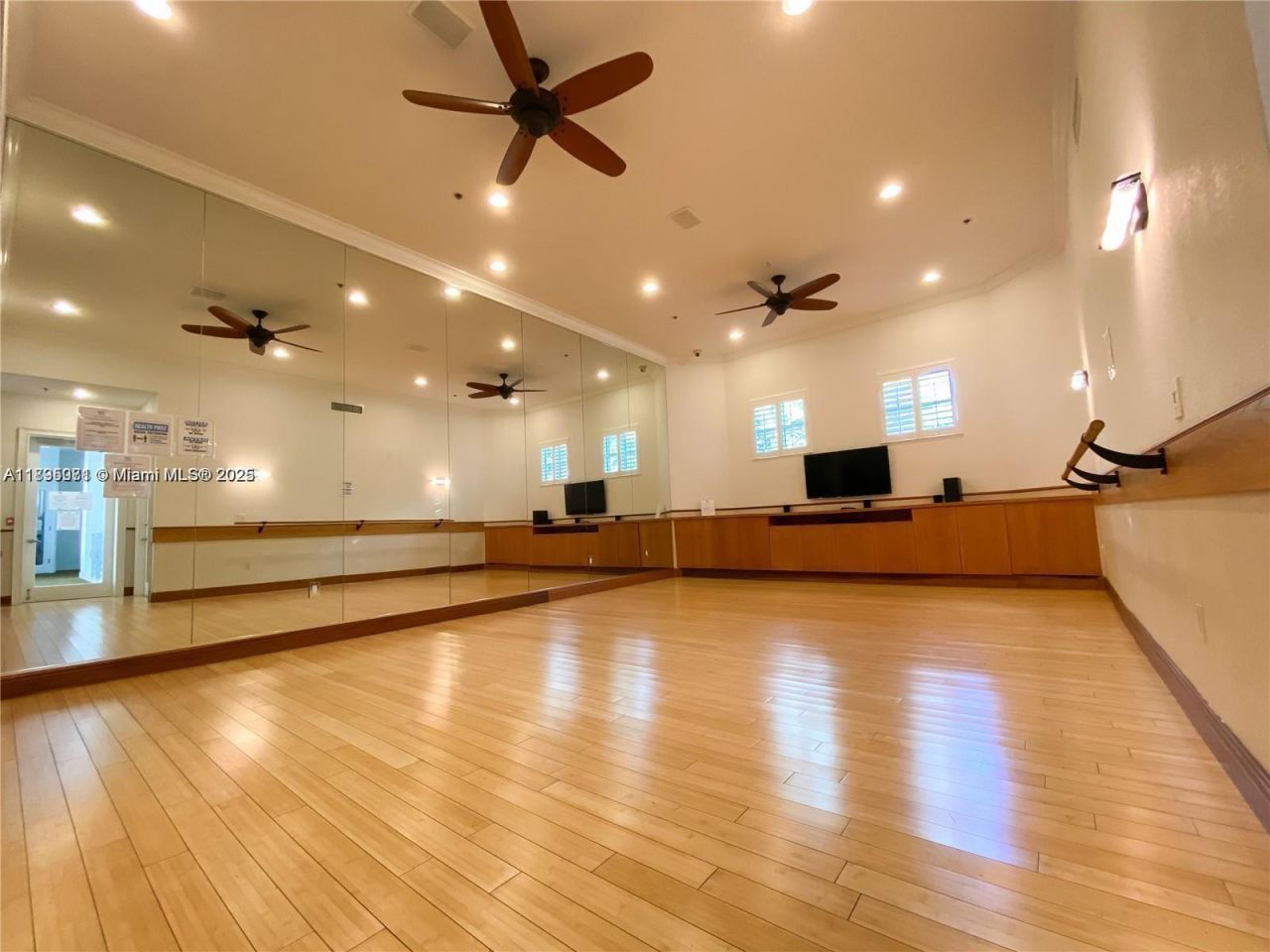 3145 NE 184th St, Unit 5303, Aventura, FL 33160 Photo