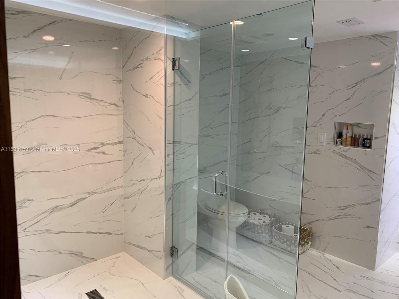 9401 Collins Ave, Unit 305, Surfside, FL 33154 Photo