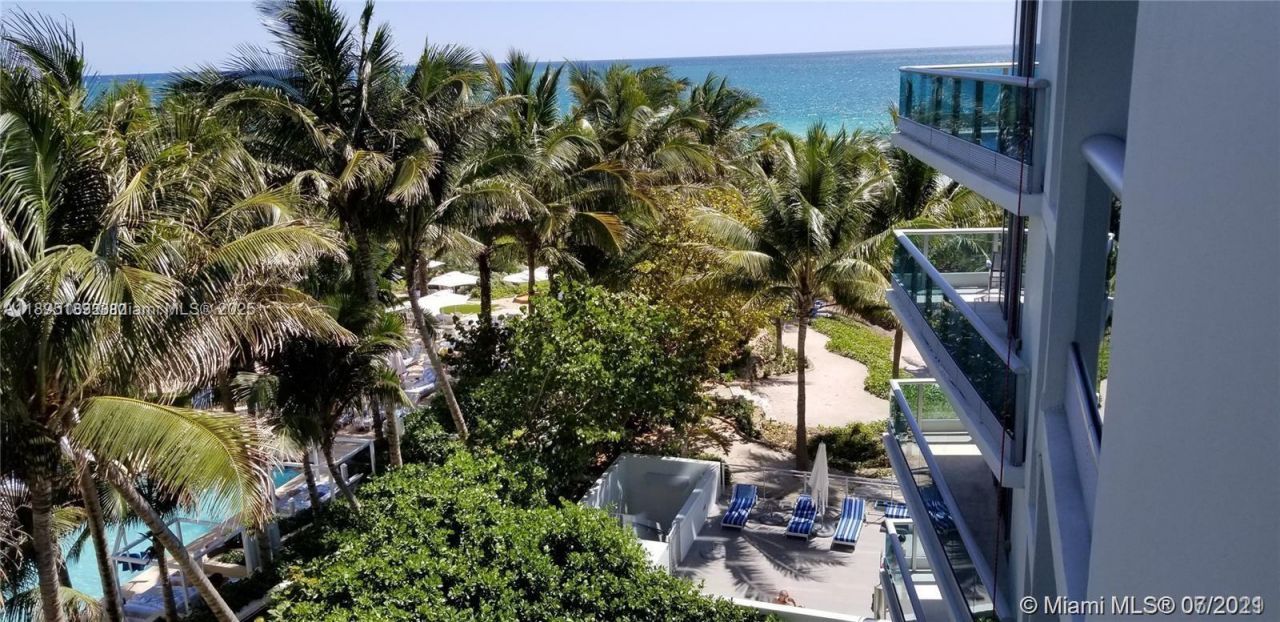 9401 Collins Ave, Unit 305, Surfside, FL 33154 Photo