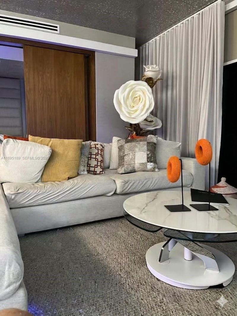 9401 Collins Ave, Unit 305, Surfside, FL 33154 Photo