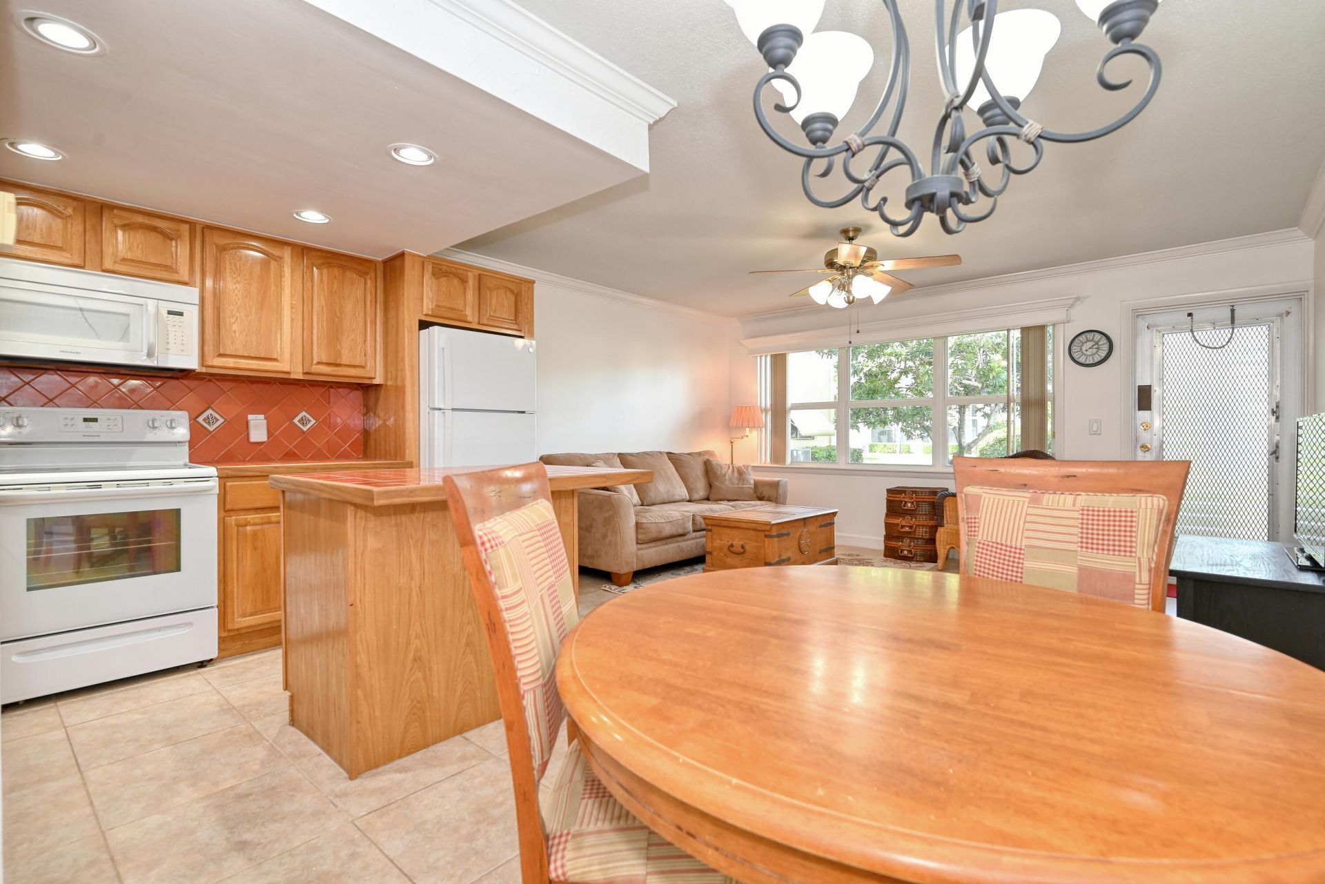 102 Coventry E, Unit 102, West Palm Beach, FL 33417 Photo