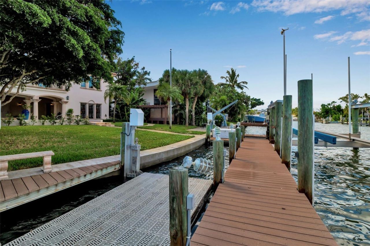 749 Freeling Drive, Sarasota, FL 34242 Photo