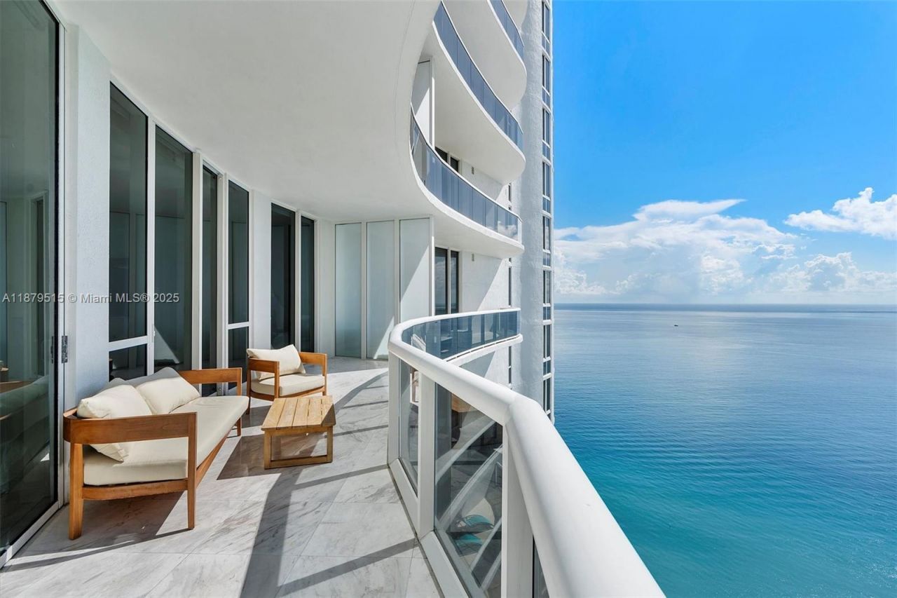 16001 Collins Ave, Unit 3507, Sunny Isles Beach, FL 33160 Photo