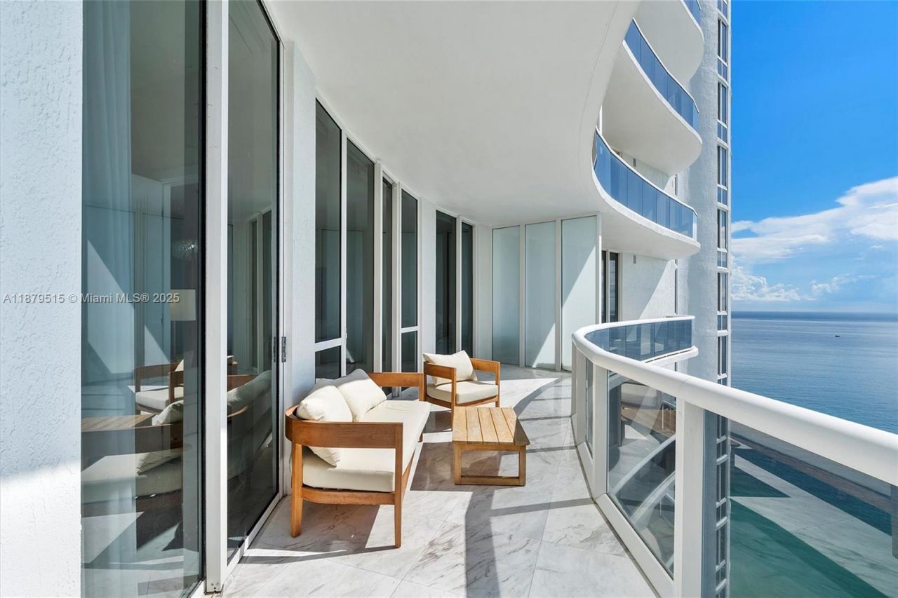 16001 Collins Ave, Unit 3507, Sunny Isles Beach, FL 33160 Photo