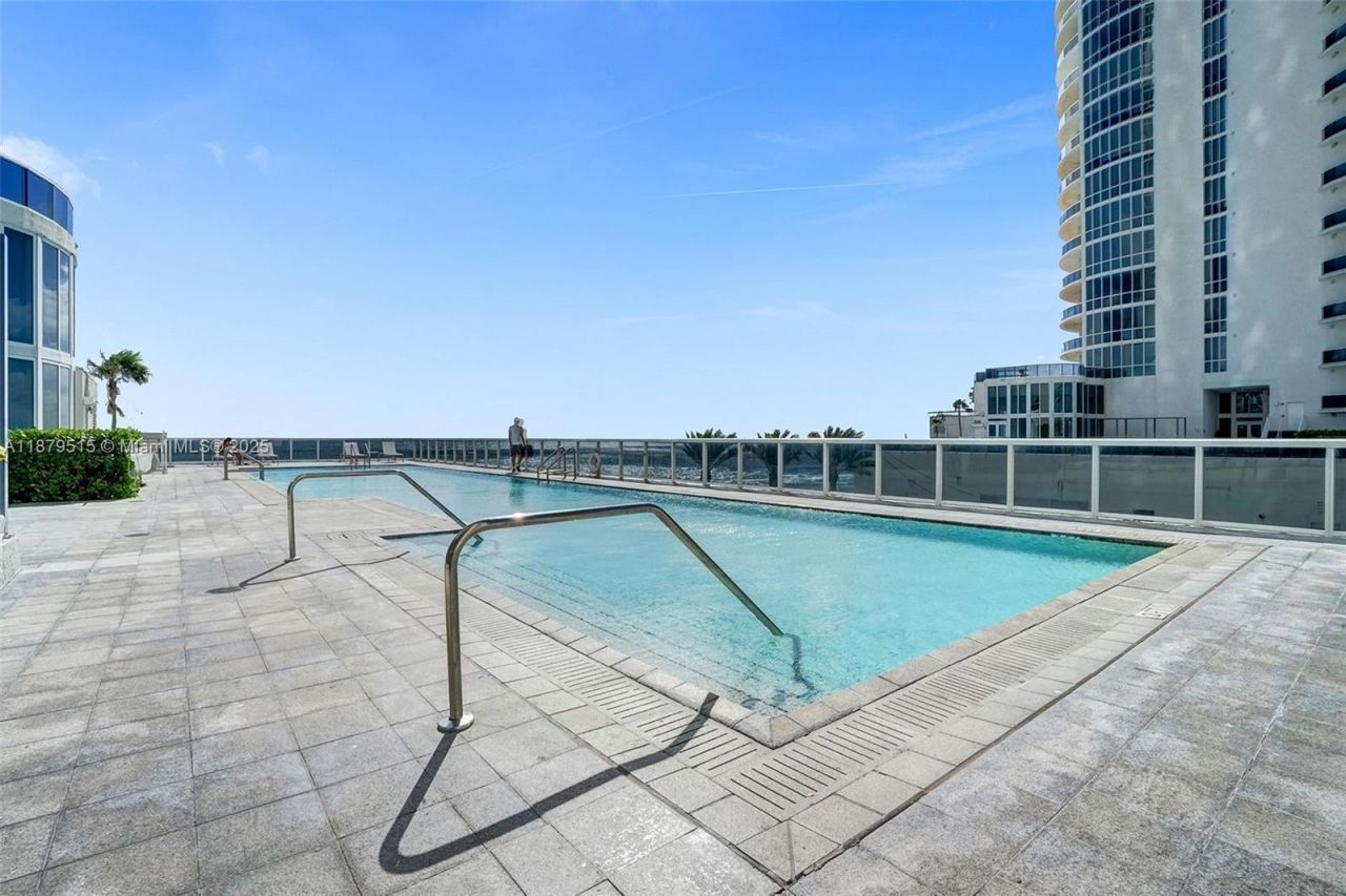16001 Collins Ave, Unit 3507, Sunny Isles Beach, FL 33160 Photo