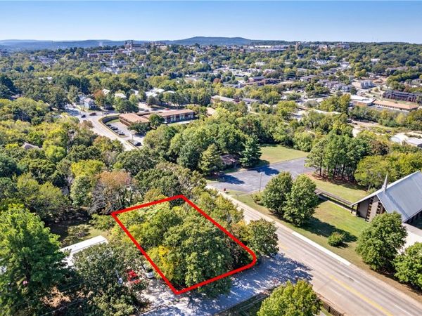 TBD Holly Street, Fayetteville, AR 72703