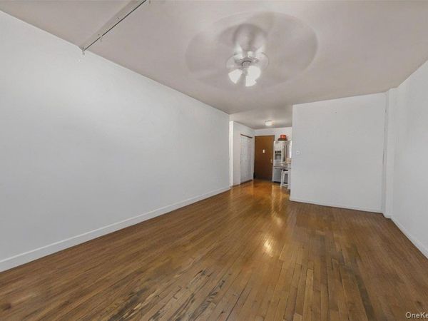 86-16 60th Ave, Unit 2B, Elmhurst, NY 11373