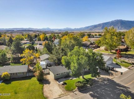 1231 Manhattan Way, Gardnerville, NV 89460 Photo