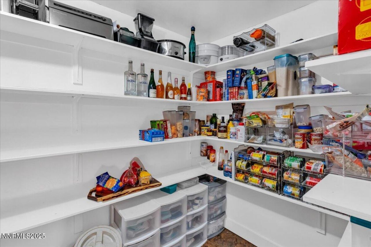 1231 Manhattan Way, Gardnerville, NV 89460 Photo