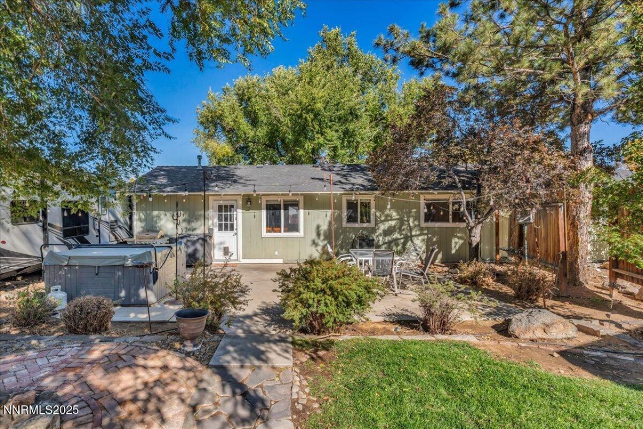 1231 Manhattan Way, Gardnerville, NV 89460 Photo