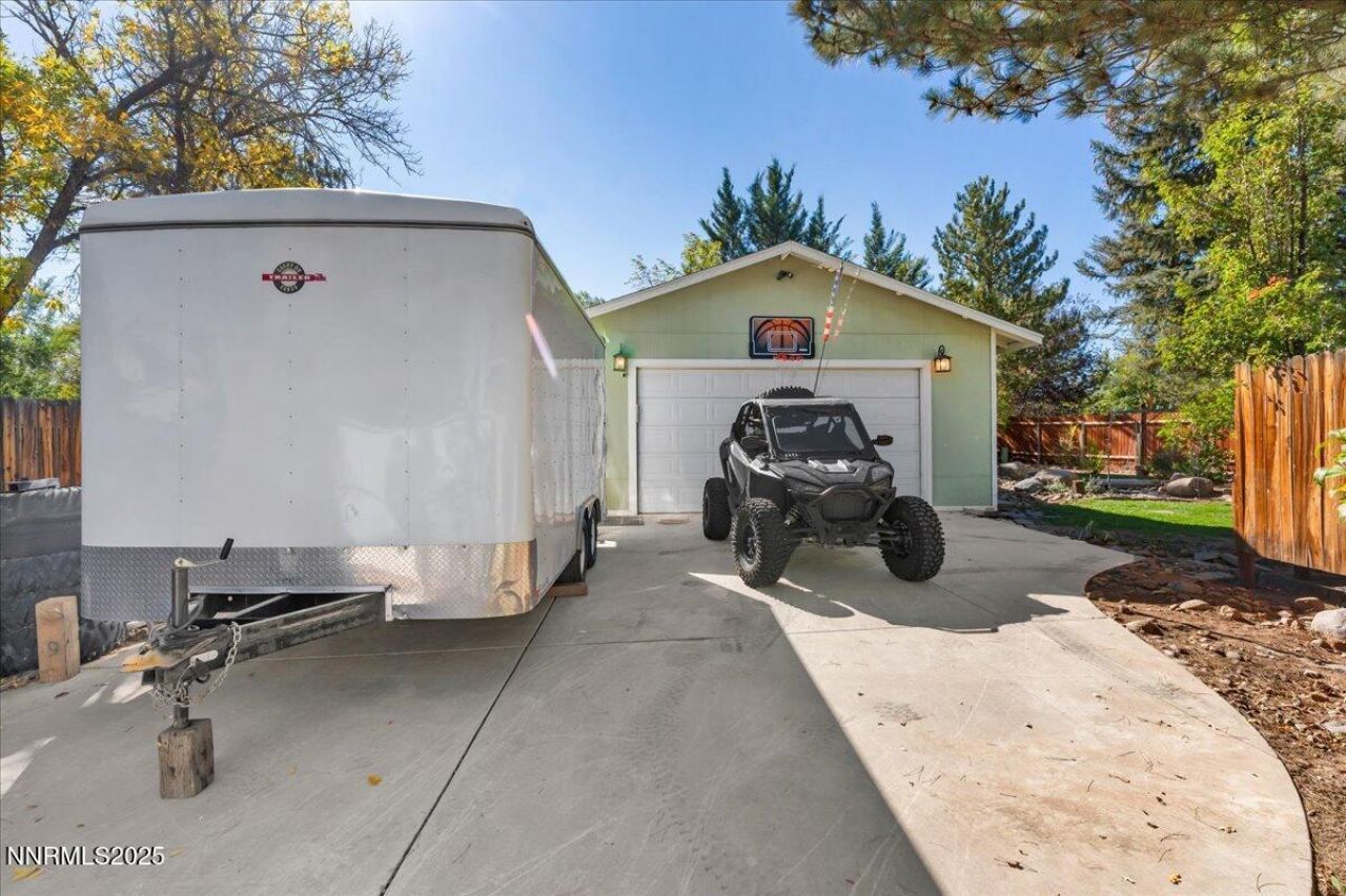 1231 Manhattan Way, Gardnerville, NV 89460 Photo