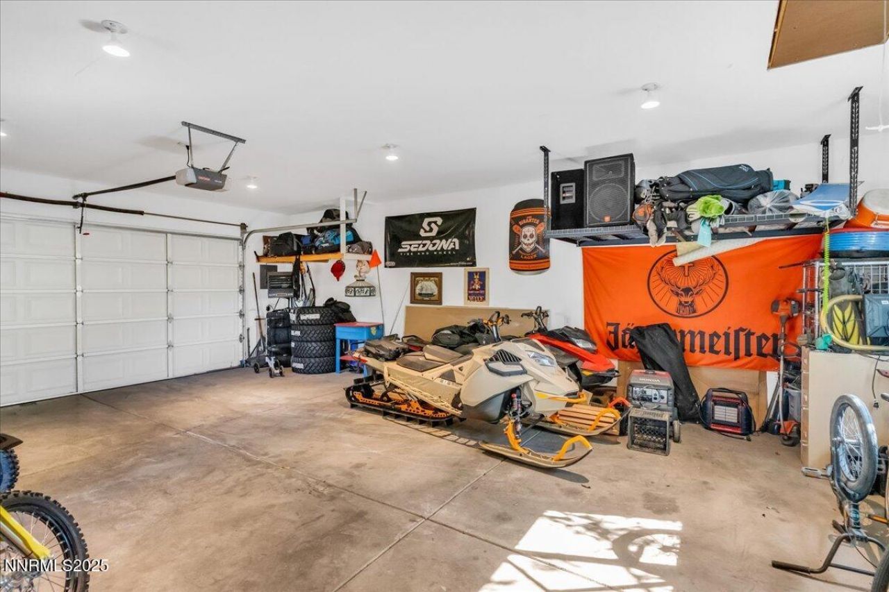 1231 Manhattan Way, Gardnerville, NV 89460 Photo