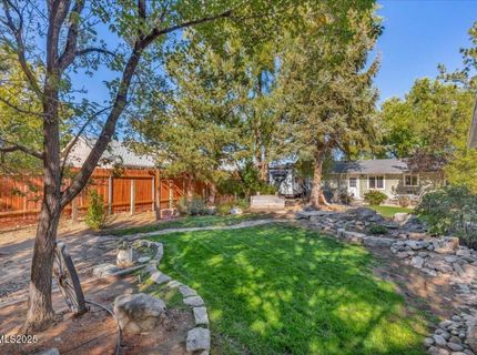 1231 Manhattan Way, Gardnerville, NV 89460 Photo