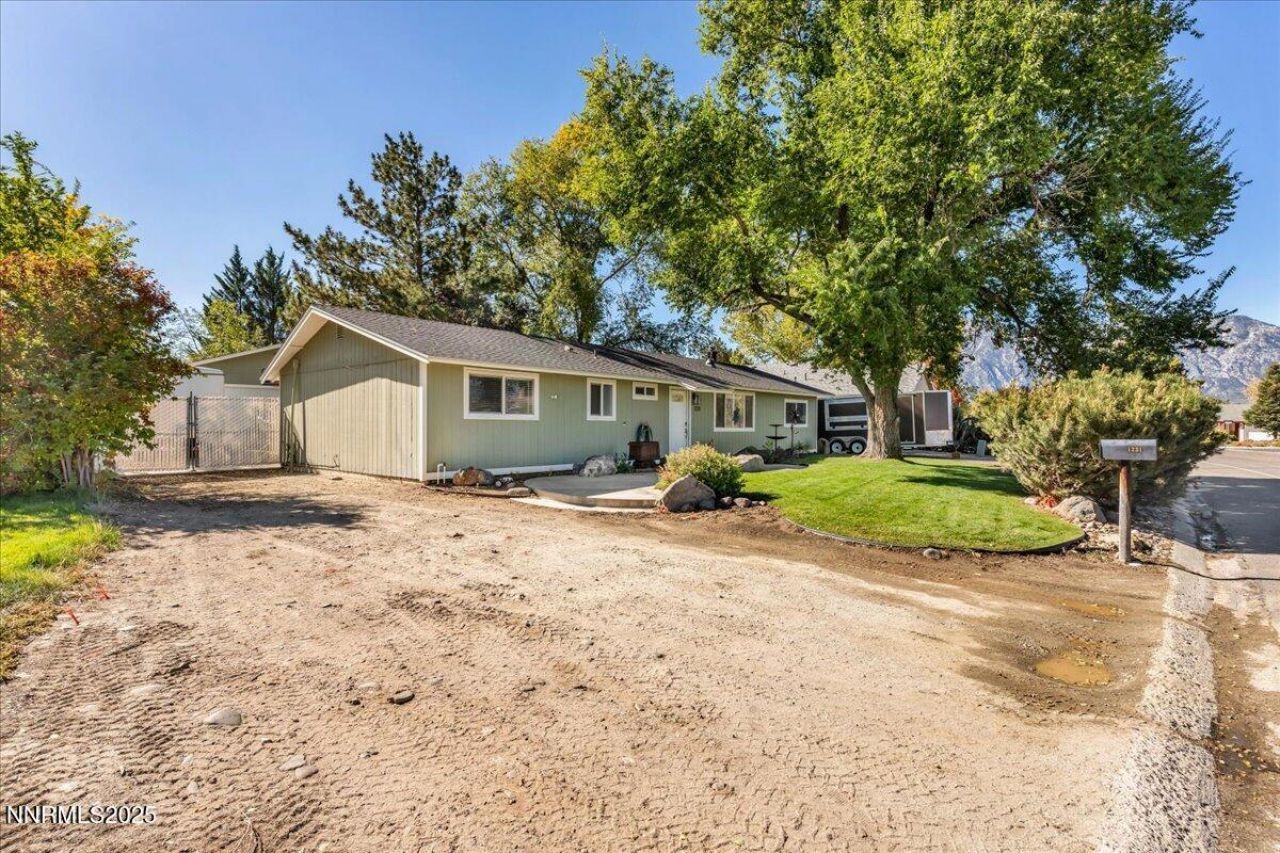 1231 Manhattan Way, Gardnerville, NV 89460 Photo