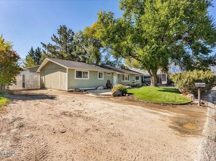 1231 Manhattan Way, Gardnerville, NV 89460 Photo