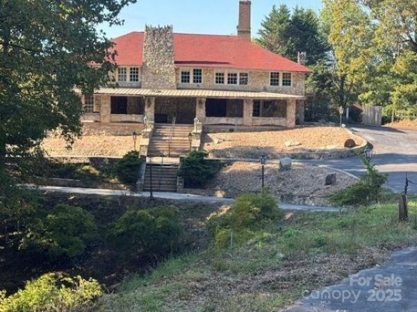 2550 Hebron Road , Laurel Park, NC 28739